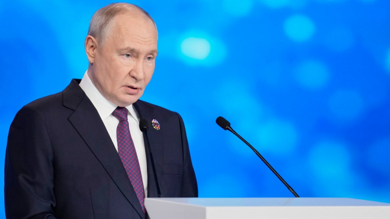 кремъл влиза в орбита: путин признава гениалността на илон мъск