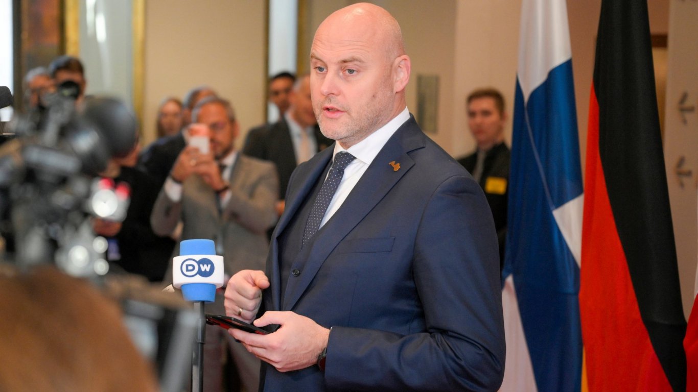 латвия затвърждава прозападния си курс след решителен вот
