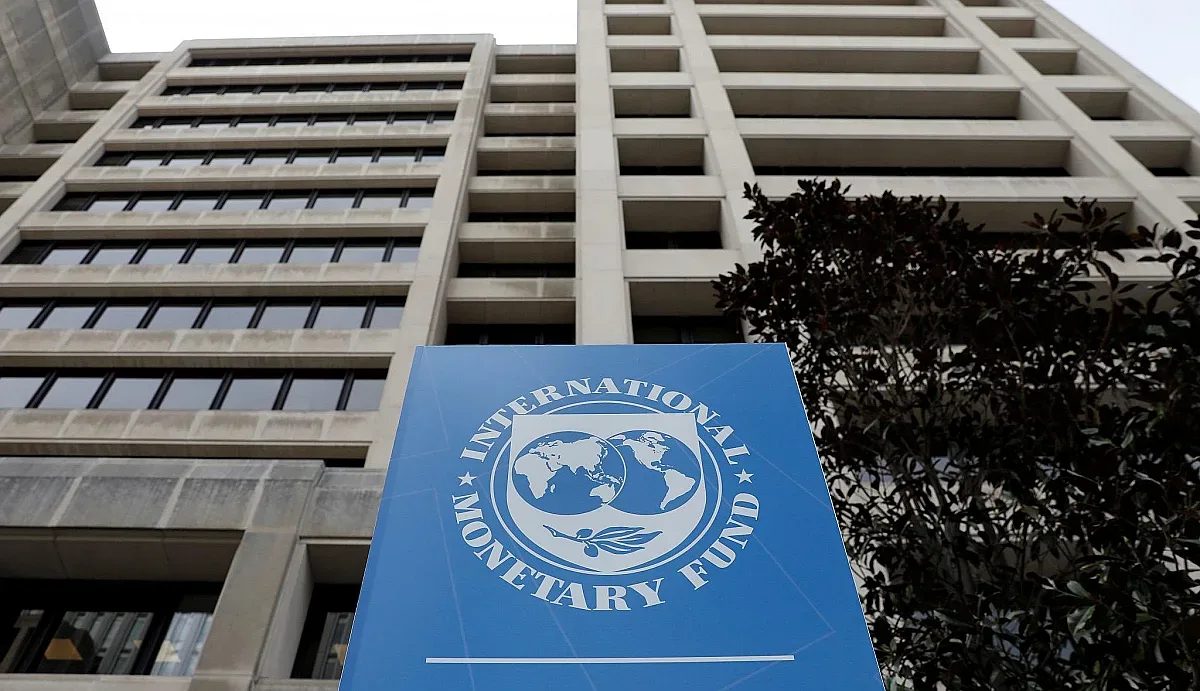 мвф бие тревога: по-бавен растеж и упорита инфлация за българия