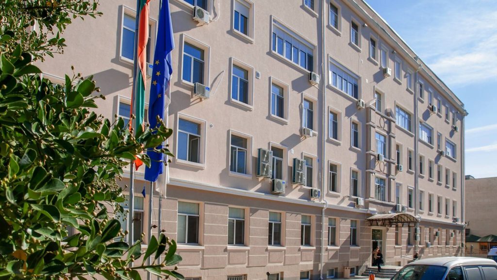 нов екип в ръководството на сливенската болница „д-р иван селимински“