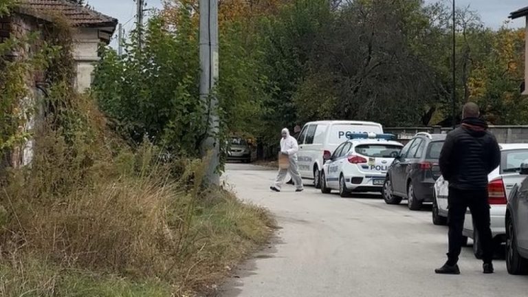 Нощният кошмар в Димитровград: Катастрофа разкрива зловеща тайна в багажника