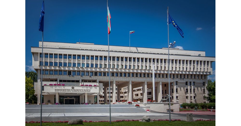 от окланд до лос анджелис: българският глас обикаля света
