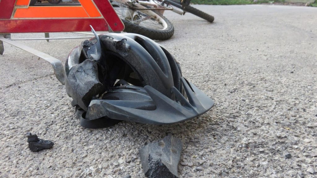пътната драма в габрово: един живот угасна на две колела