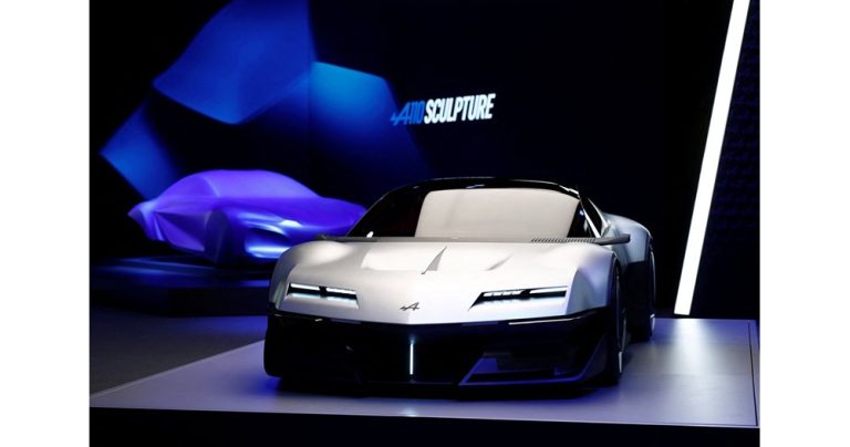 Ретро-футуризъм на колела: Alpine A310 Vision пренаписва историята с ток
