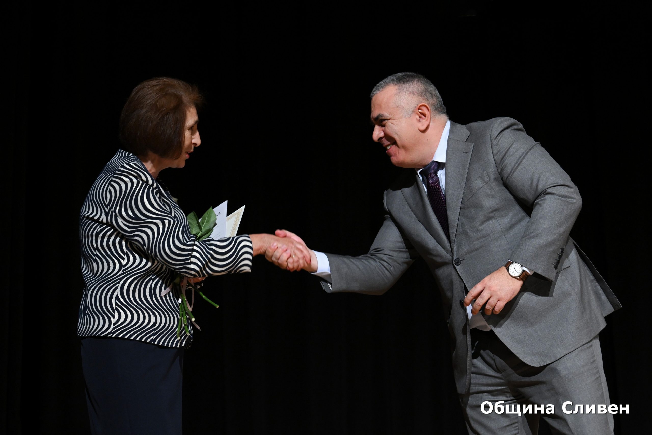 сливен почете своите будители: кои са най-добрите в образованието за 2026 година?