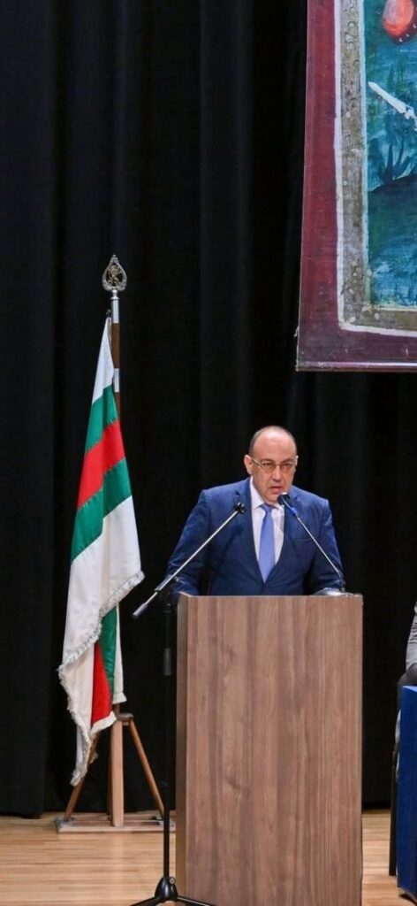 сливен празнува димитровден: призив за единство и визия за бъдещето на града