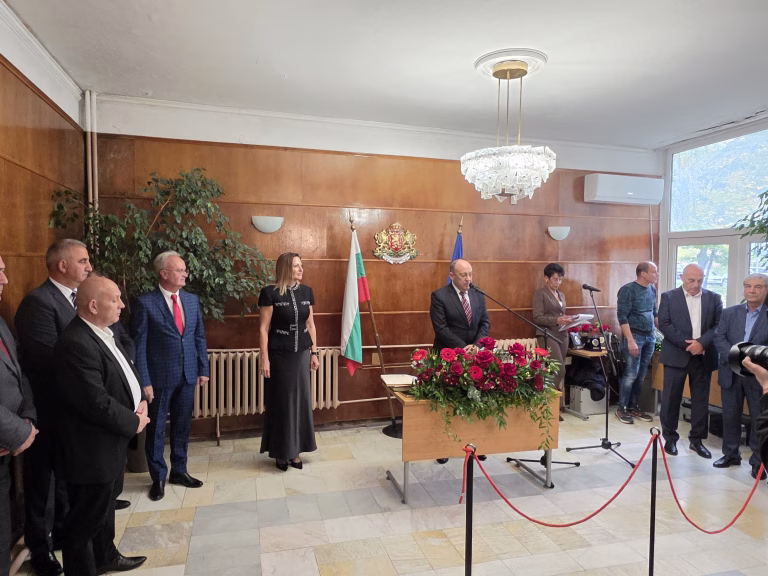 Твърдица отбеляза своя празник Петковден с почит към традициите