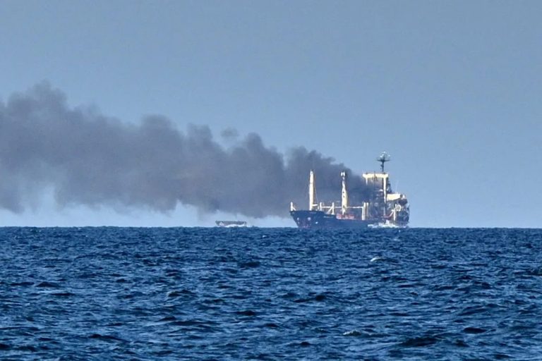 Черно море под обстрел: Рисковете пред България след атаките срещу търговски плавателни съдове