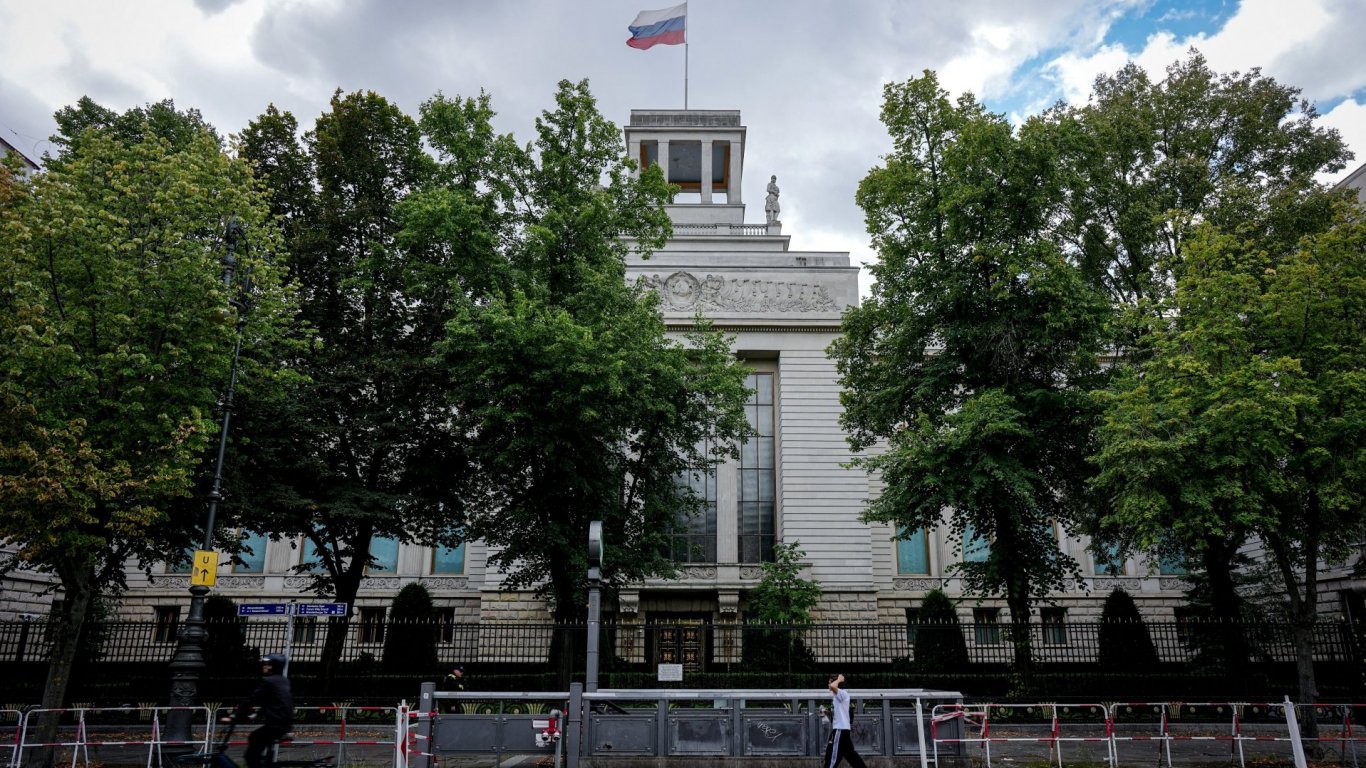шпионски скандал в германия: украински гражданин е задържан под стража