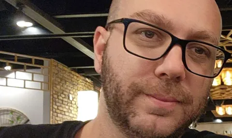 Напуснал училище на 13 г. хакер спаси интернет от глобална катастрофа